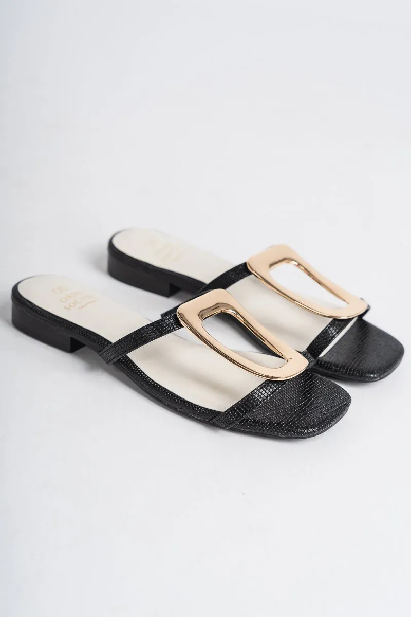 Amiyah buckle sandal black