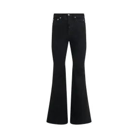 Bias Bootcut Jeans in Black