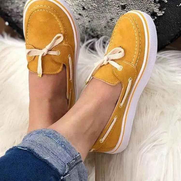 Chicvane Bowknot Slip-On Round Toe Platform PU Loafers