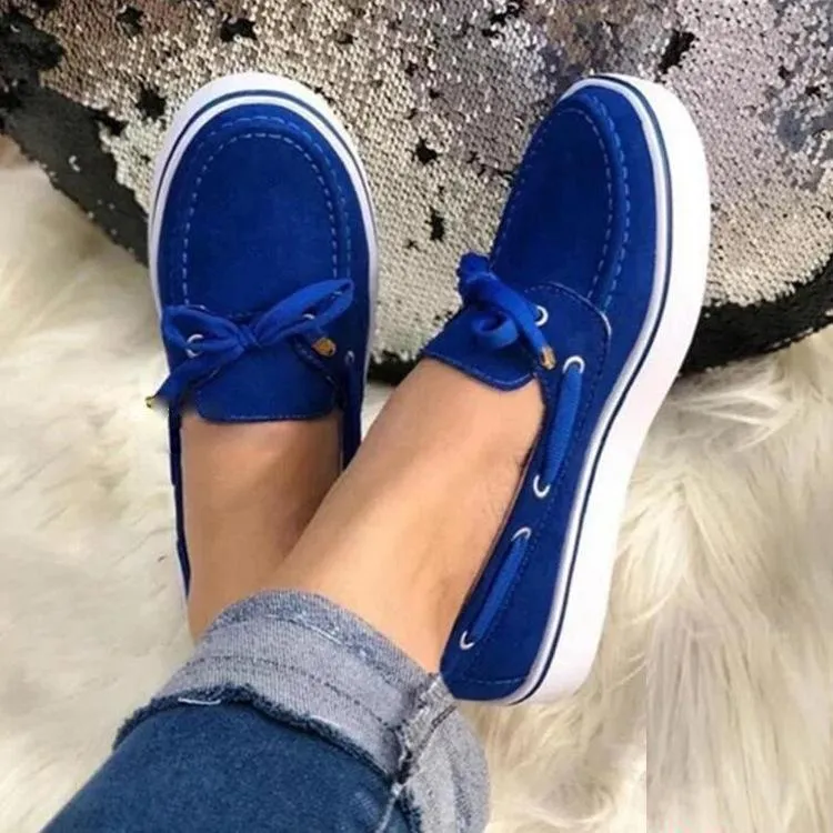 Chicvane Bowknot Slip-On Round Toe Platform PU Loafers