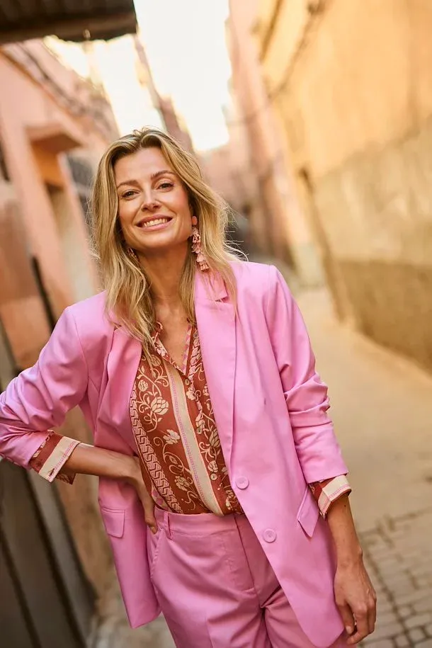 Linea Blouse