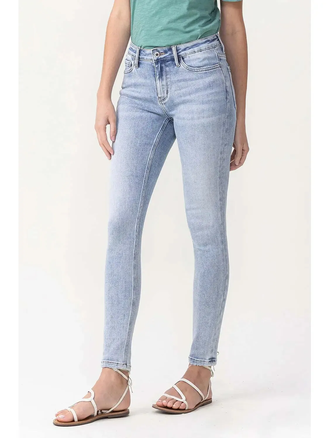 Lover Skinny Jeans - LIGHT WASH