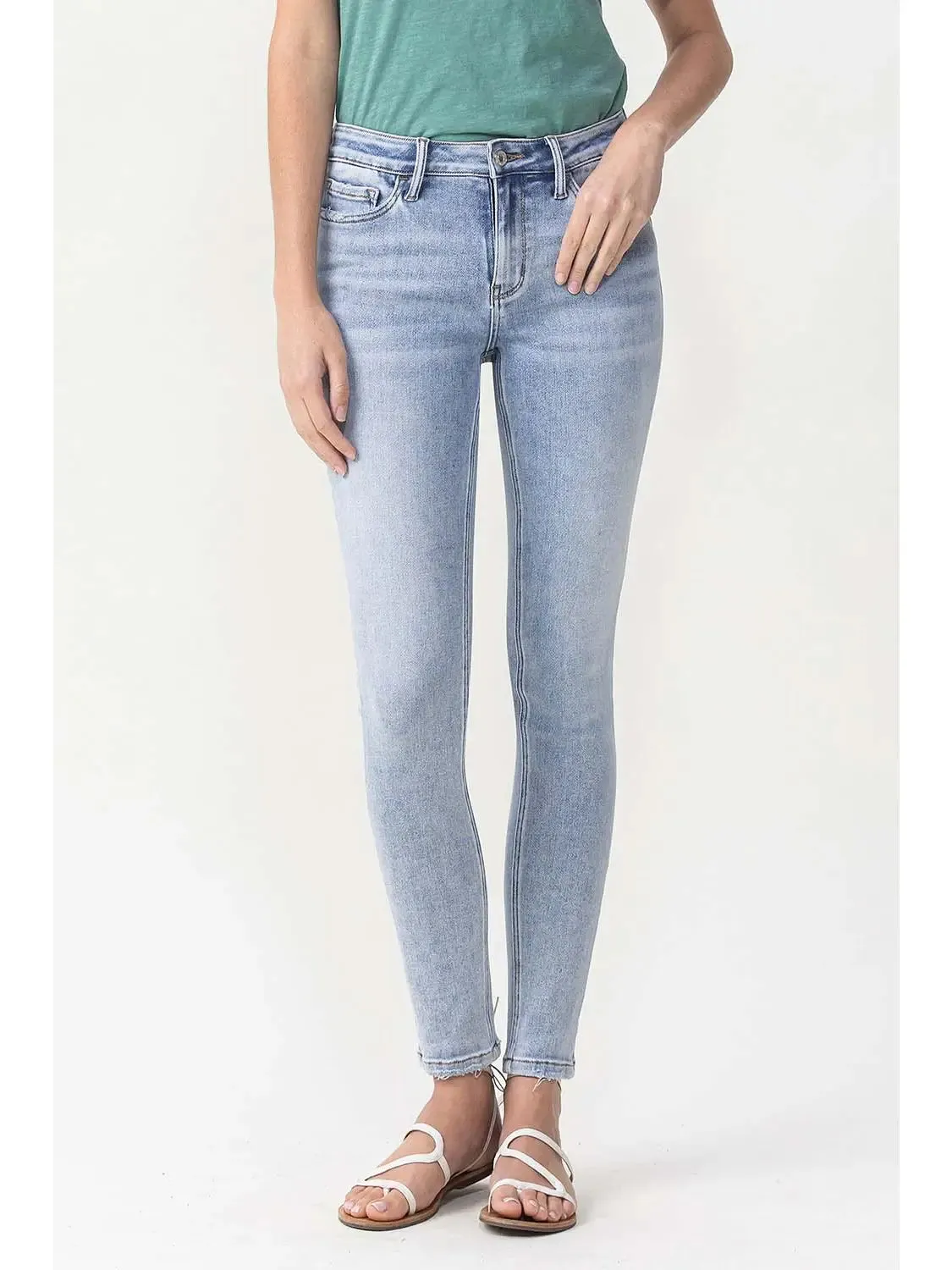 Lover Skinny Jeans - LIGHT WASH