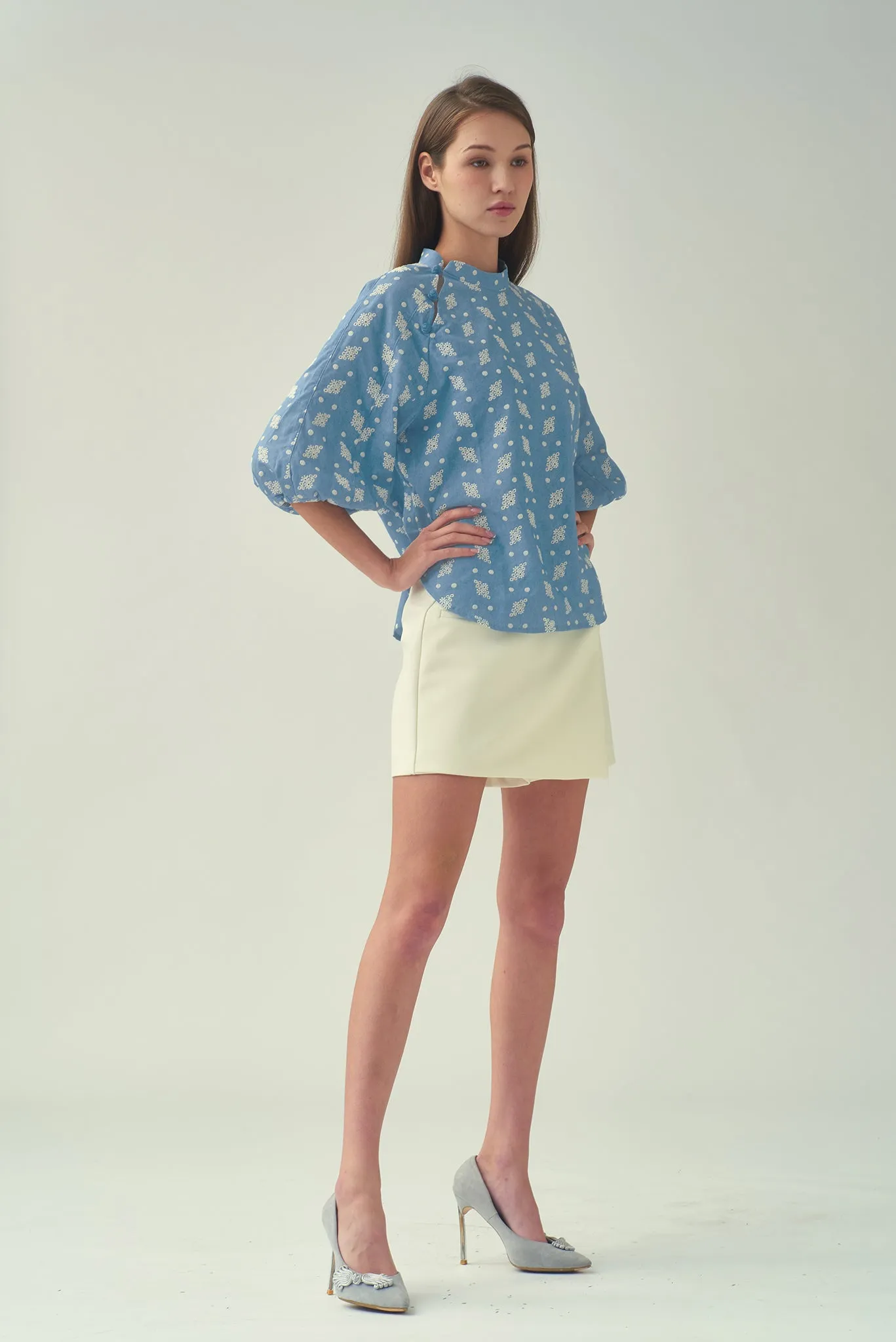 NOVELLA Balloon Sleeve Top (Blue)