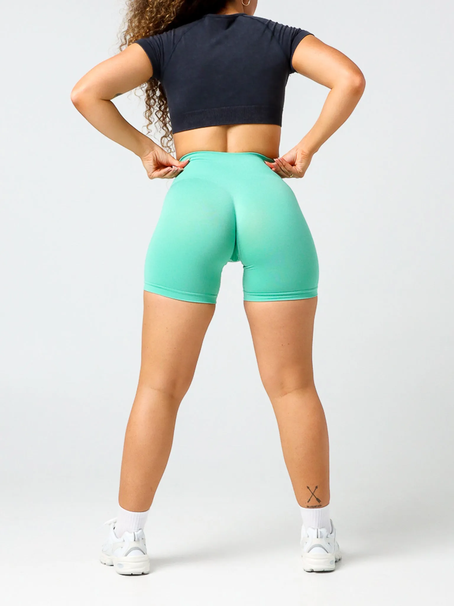 Plain Seamless Shorts