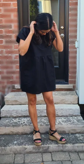The LILY Linen Dress in black