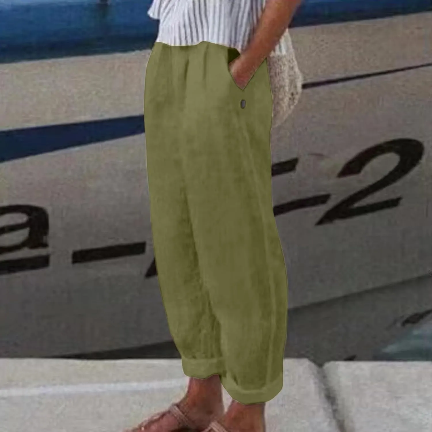 Women's Casual Pants Elastic Waist Trendy Pants Straight Leg Baggy Trousers with Pocket Sweatpants Trousers